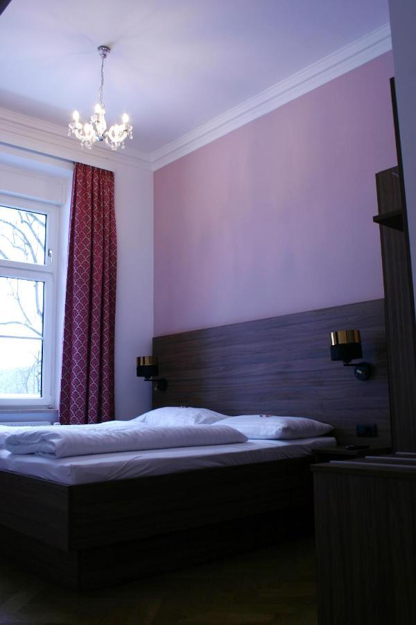 Gloegglhof Bed & Breakfast Трофаях Екстериор снимка
