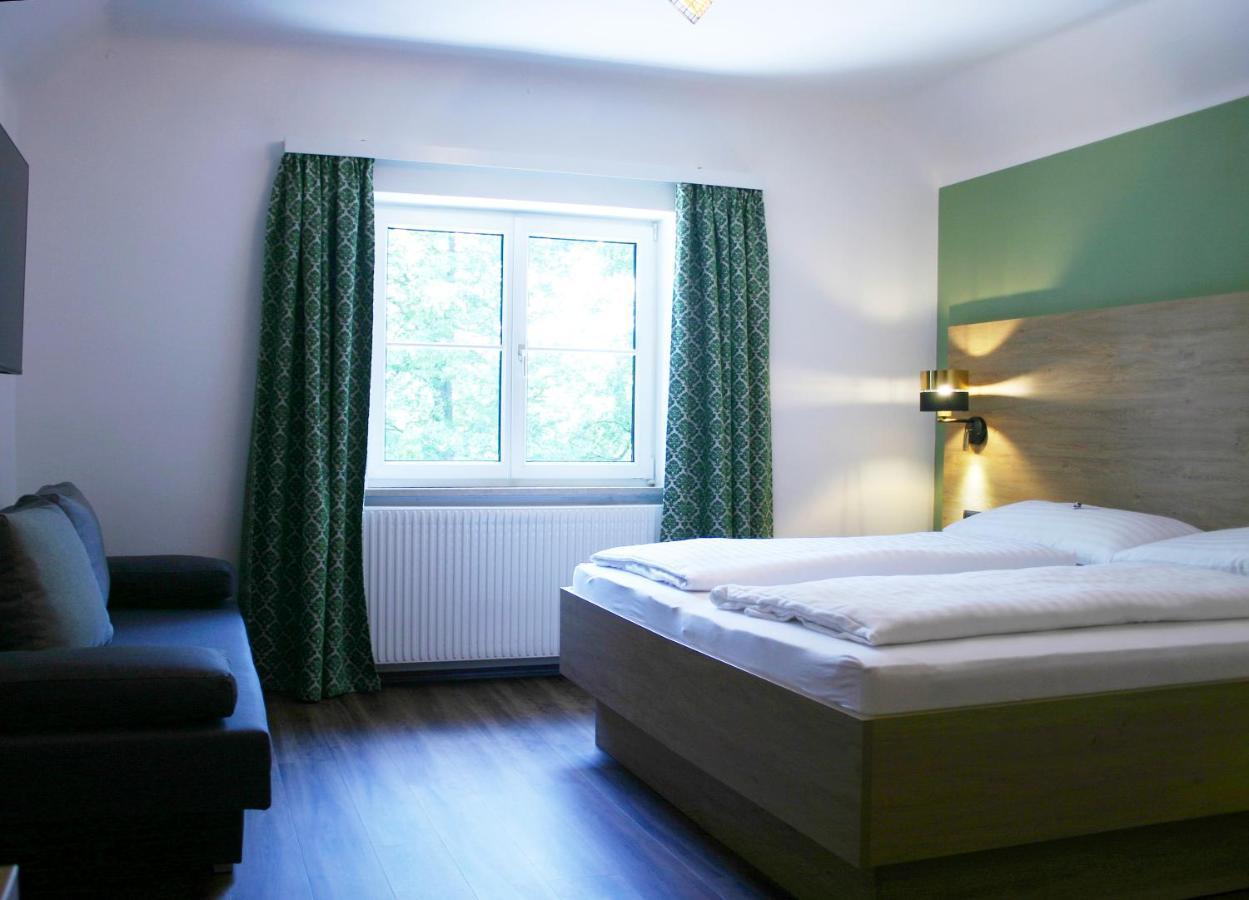 Gloegglhof Bed & Breakfast Трофаях Екстериор снимка